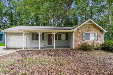 8152 Dunellen Ln Jonesboro, GA 30238